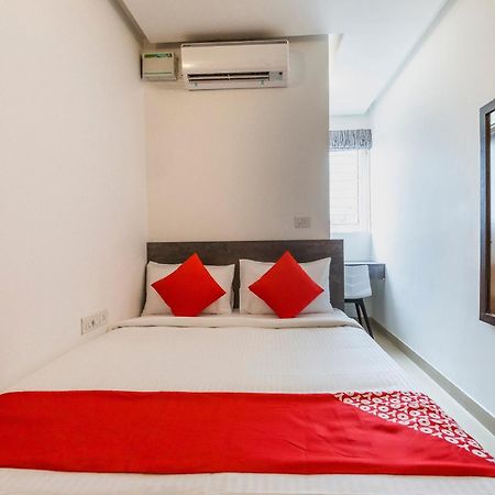Super Townhouse Hebbal Hotel Bangalore Exterior photo