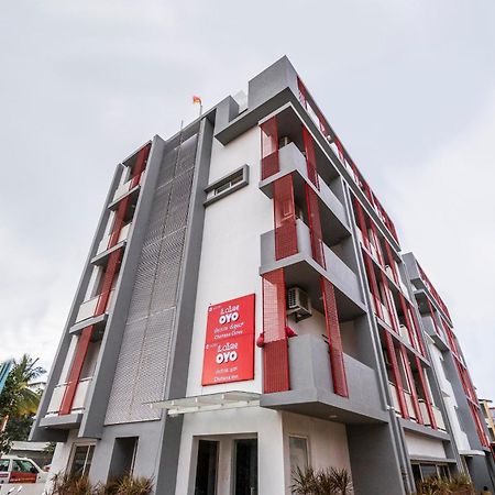Super Townhouse Hebbal Hotel Bangalore Exterior photo